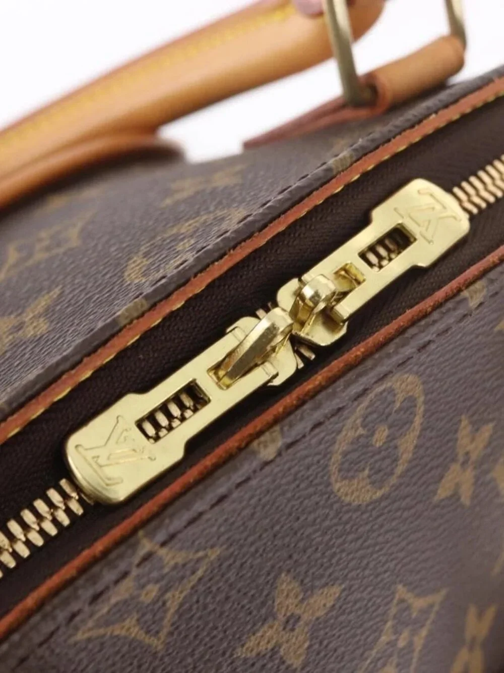 LOUIS VUITTON Monogram Ellipse MM Hand Bag M51126 LV Auth 187970A